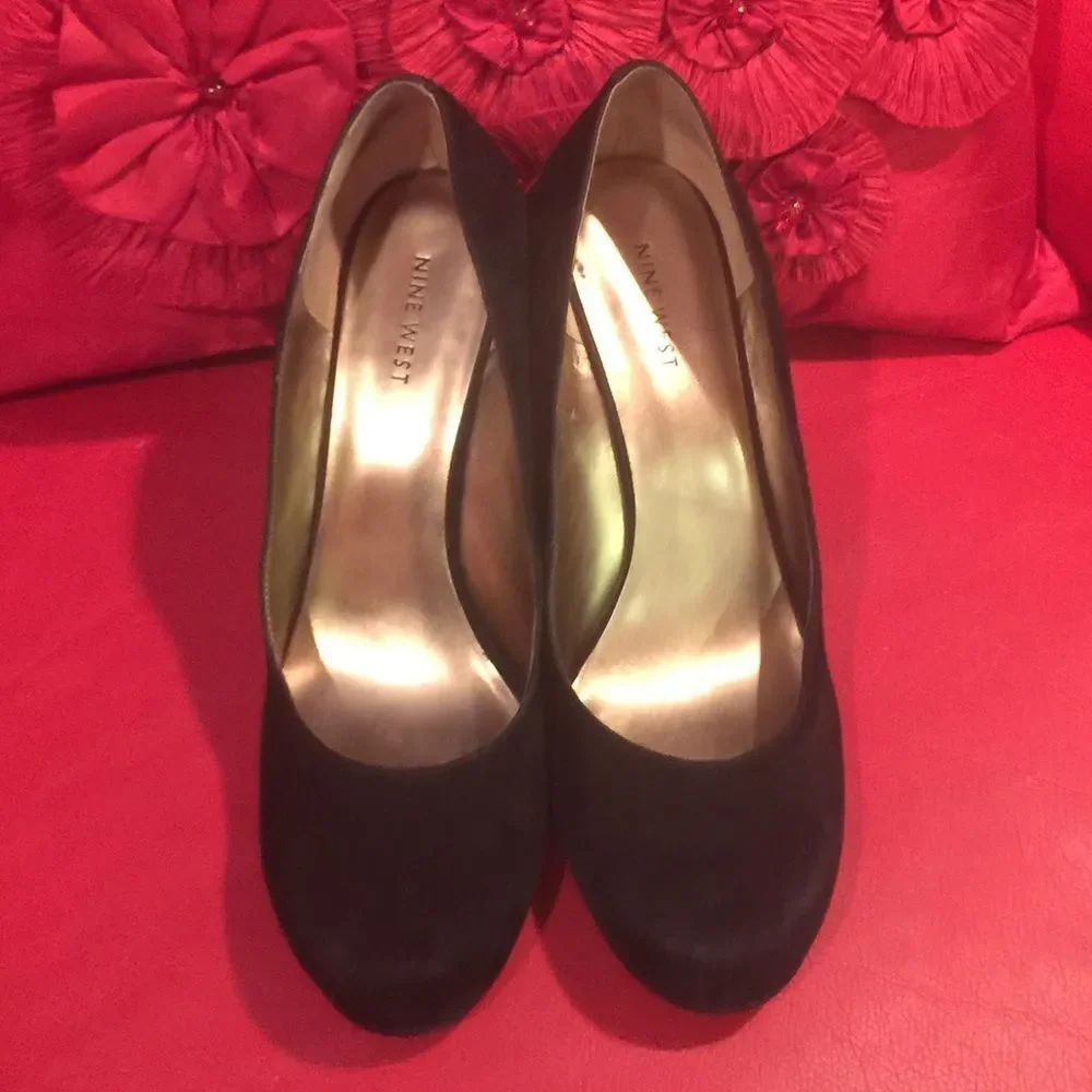 Black platform wedges